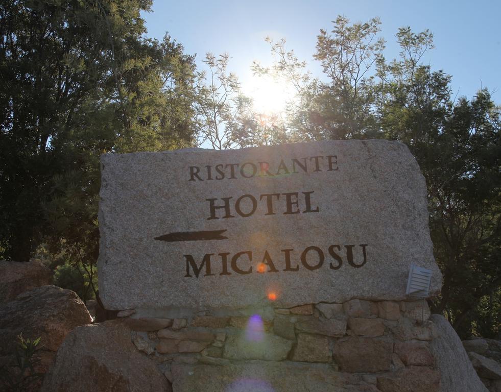 Hotel Micalosu Cannigione Bagian luar foto
