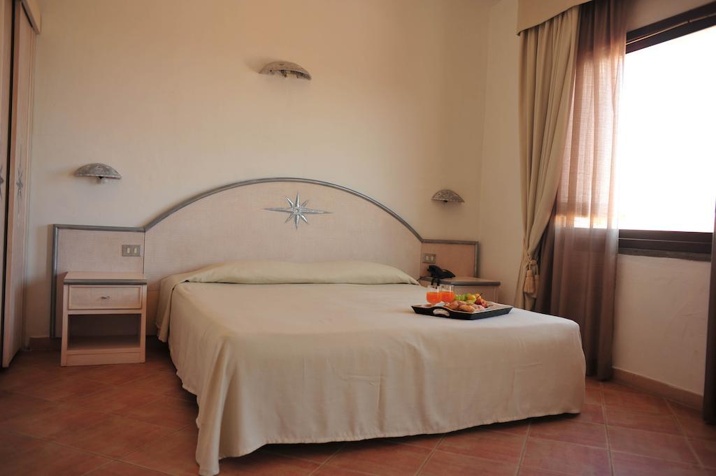 Hotel Micalosu Cannigione Bagian luar foto